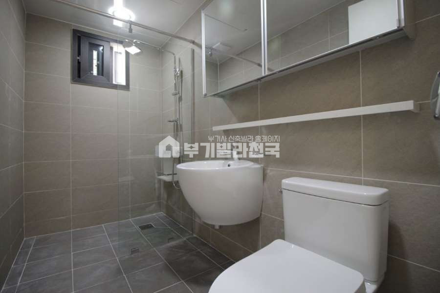 경기 용인수지구 상현동 (´｡• ω •｡`) 완전 넓은 3룸 ~인테리어도 멋드러 집니당~ 분양 매물번호 12436 사진 6