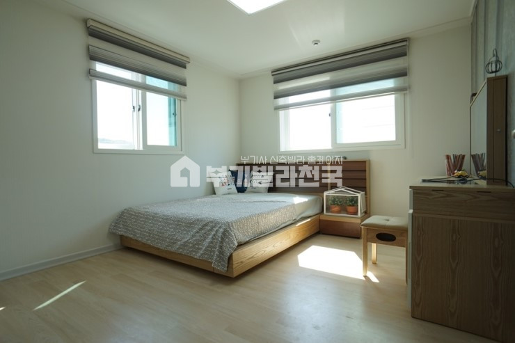경기 수원장안구 이목동 ♣♧넓직한 거실과 큼직한 방! 아파트 부럽지 않은 구조!! 분양 매물번호 15069 사진 4