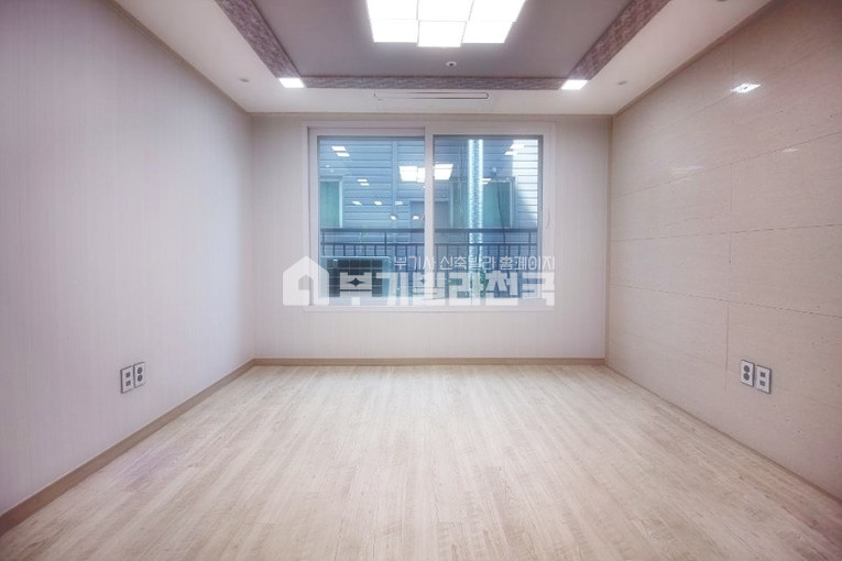 서울 성북구 하월곡동 ◈ 하월곡동 ☆ 기본에 충실하게 지었습니다. 3룸2욕실에 담백한 인테리어로 남녀노소 상관없이 인기 좋은 집 ! 분양 매물번호 15741 사진 1