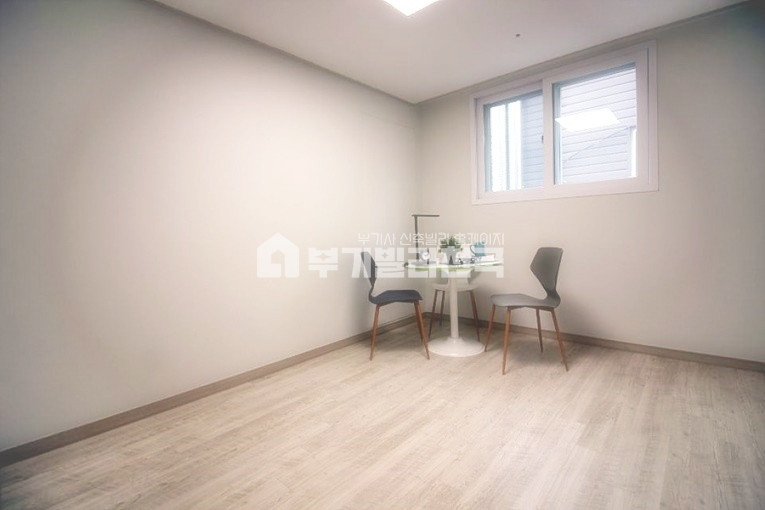 서울 성북구 하월곡동 ◈ 하월곡동 ☆ 기본에 충실하게 지었습니다. 3룸2욕실에 담백한 인테리어로 남녀노소 상관없이 인기 좋은 집 ! 분양 매물번호 15741 사진 4