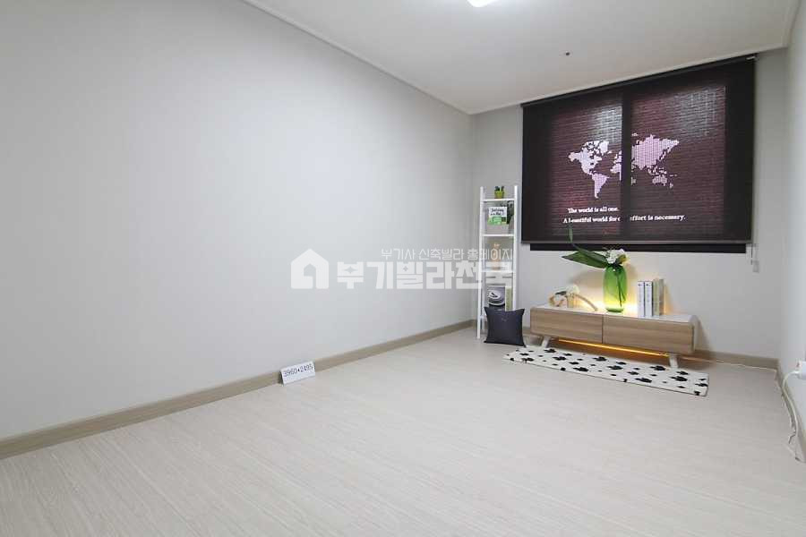 경기 구리시 토평동 ♠ 토평동 채광 좋은 남향 햇살 가득 품은 신축 3룸 ♠ 평생 이사걱정 없이 해드릴게요 ^^ ♠ 부족한 실입주금 상담환영 ♠ 분양 매물번호 11886 사진 4