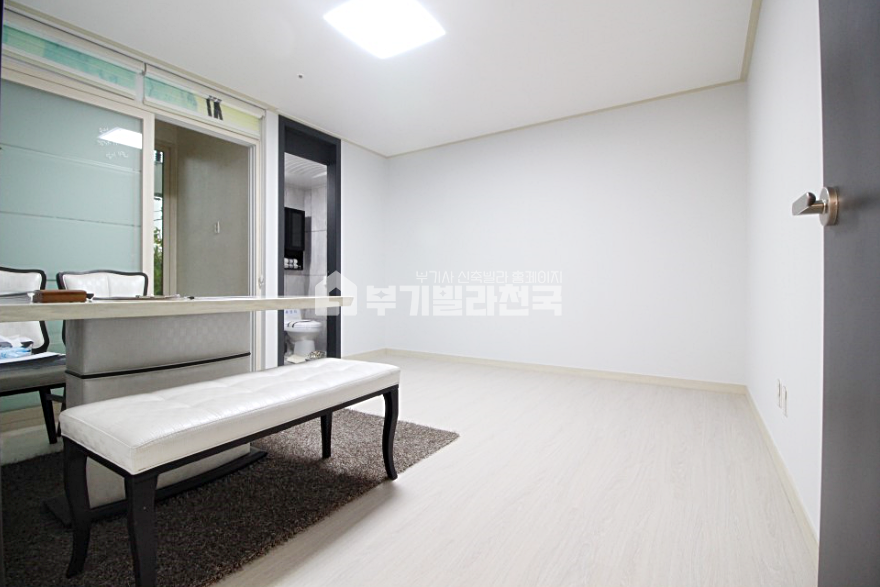 서울 도봉구 창동 ◈ 도봉구 창동 ☆ 내 월급 빼고 다오르네~ 그래서, 최저 입주금!! 최저 금리!! 각 방에 베란다가 있어 공간 활용 극대화!!~☆ 분양 매물번호 15781 사진 4