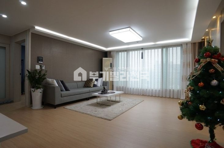 경기 용인기흥구 공세동 ♣♧시원시원하게 구조를 잘 뺐습니다~ 한번 보시면 마음이 흔들리실 거에요~ 분양 매물번호 11292 사진 2