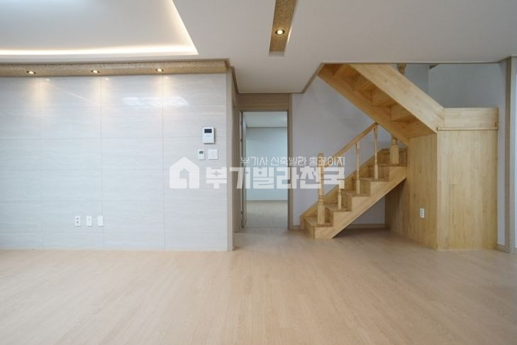 서울 강동구 암사동 ♣♧역세권+학군+인프라+견고하게 지은 복층입니다~ 분양 매물번호 11287 사진 3