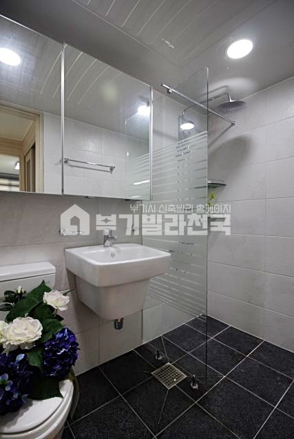 서울 송파구 풍납동 ◈ 풍납동 ☆ 탄탄한 설계로 킹콩이와서 흔들어도 상관없음 ! 바닥,벽체 소음방지 시공까지 완벽한 집같은 집! 분양 매물번호 15788 사진 6