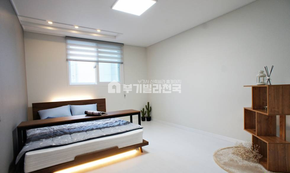 경기 김포시 구래동 ▣ 구래동 가람초,중학교 인접 ▣ 낮은 실입주금으로 거품없고 낮은 분양가로 인기 좋은 신축 3룸 ▣ 최저 실입금/최저금리 상담 ▣ 분양 매물번호 15801 사진 4