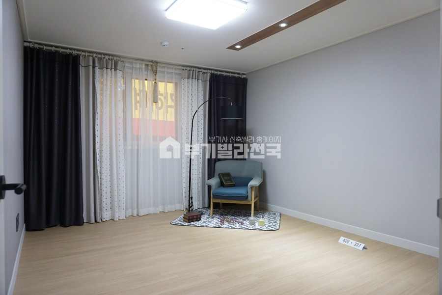 경기 김포시 장기동 ◈ 장기동 착한 분양가를 찾으신다면 이집이 답이에요!!◈ 4인가족추천/구조좋은집 ◈ 24시간 입주금 대출 상담가능 ◈ 분양 매물번호 15806 사진 5