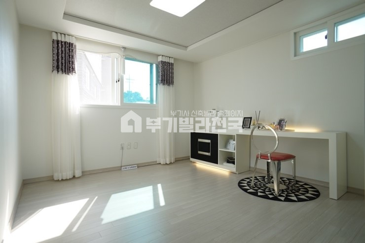 경기 의정부시 호원동 ♣♧햇살이 잘 들어오는 정남향의 집!! 아파트가 울고 갑니다 분양 매물번호 12105 사진 4