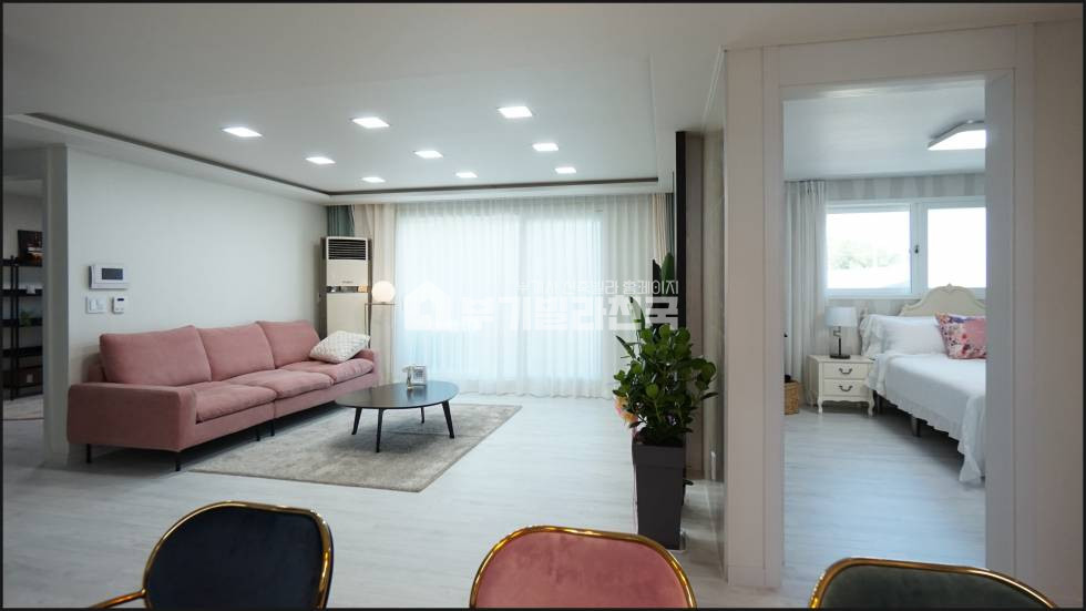 서울 서대문구 홍은동 ◈ 홍은동 명지초중고학교 인접 ◈ 구조 좋은 3룸 2욕실 ◈전세대출 금액으로 내집마련!! ◈ 실입주금 부족시 특별상담 ◈ 분양 매물번호 14428 사진 1