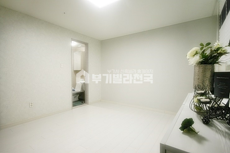 경기 하남시 풍산동 ◈ 풍산동 ☆ 홈IOT, 바닥, 벽체 소음방지시공 완료!! 이제 밖에서도 집을 컨트롤하세요~♬ 최신 트렌드에 맞춰 설계된 최고의 선택지! 분양 매물번호 15865 사진 5