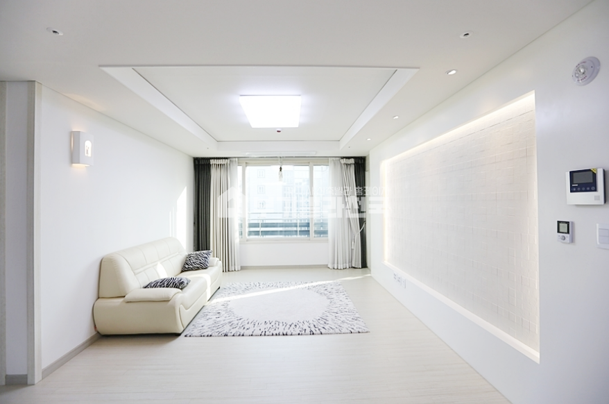 경기 파주시 상지석동 ㉦ㅏ랑㉭ㅐ~♡, GTX파주 2023년 개통 ~ 서울역 10분 , 강남 삼성역 21분 , 운정스포츠센터 건너편 대형 하나로마트 신축확정 , 한샘주방 및 안방 드레스룸 , 분양 매물번호 15627 사진 2