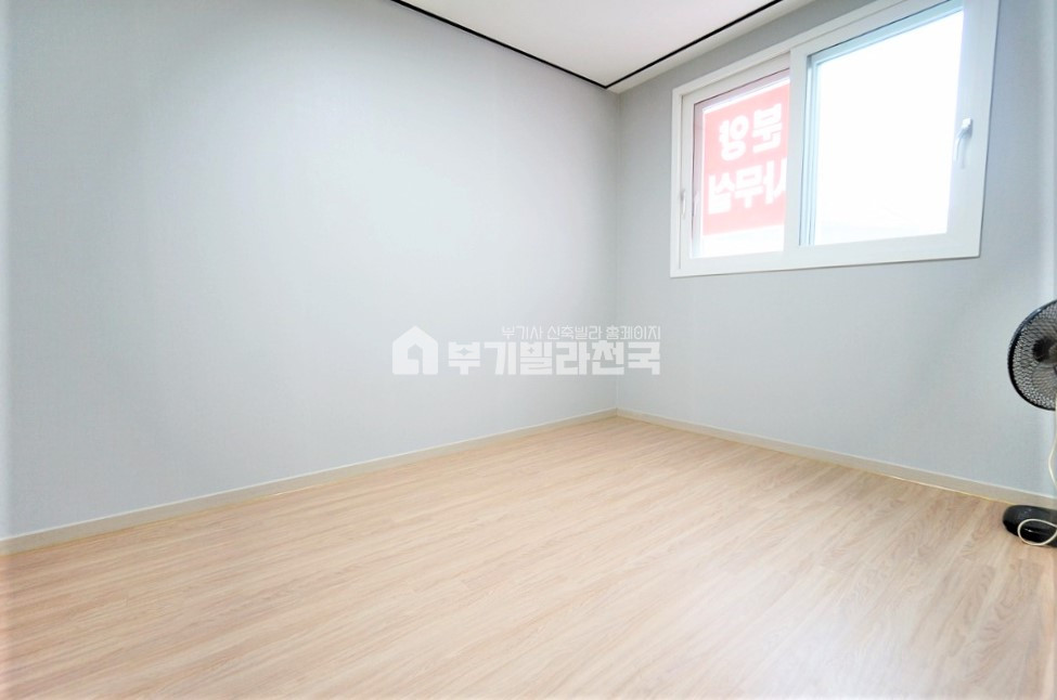 서울 중랑구 상봉동 ◈ 상봉동 ☆ 홈IOT, 바닥, 벽체 소음방지시공 완료!! 튼튼한 계단으로 이어지는 복층세대!! 분양 매물번호 17000 사진 6