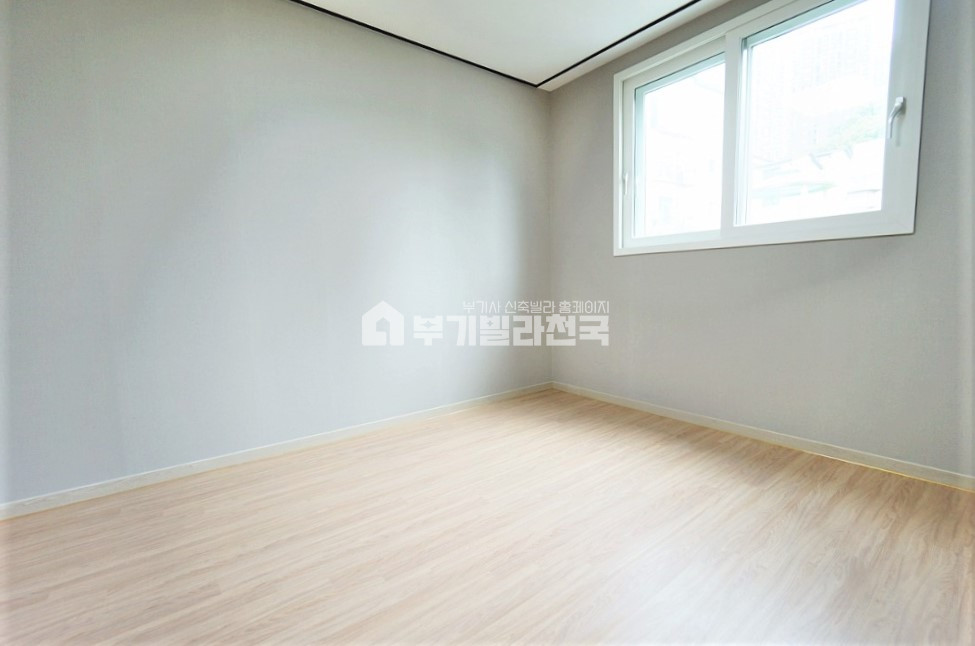 서울 중랑구 상봉동 ◈ 상봉동 ☆ 홈IOT, 바닥, 벽체 소음방지시공 완료!! 튼튼한 계단으로 이어지는 복층세대!! 분양 매물번호 17000 사진 7