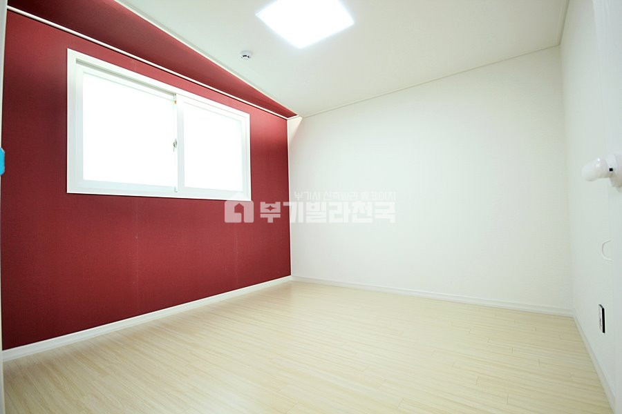 경기 용인처인구 역북동 ◈잔여세대 특가 진행중 ◈ 신혼집으로 딱~◈가구배치하기 좋은 맞벽구조 ◈ 신혼집 전문 컨설턴트 김과장 ◈ 꼼꼼하게 상담해드려요^^ ◈ 분양 매물번호 17018 사진 3