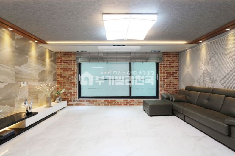 서울 영등포구 대림동 ☎시스템에어컨(세대방3개),스프링클러설치,엘리베이터설치,최고급인테리어 , 대림역2,7호선더블역세권 도보5분 , 신안산선대림삼거리역(23년개통예정),주변 초중고 최고의 학군 , 대림랜드마크☎ 분양 매물번호 15516 사진 2