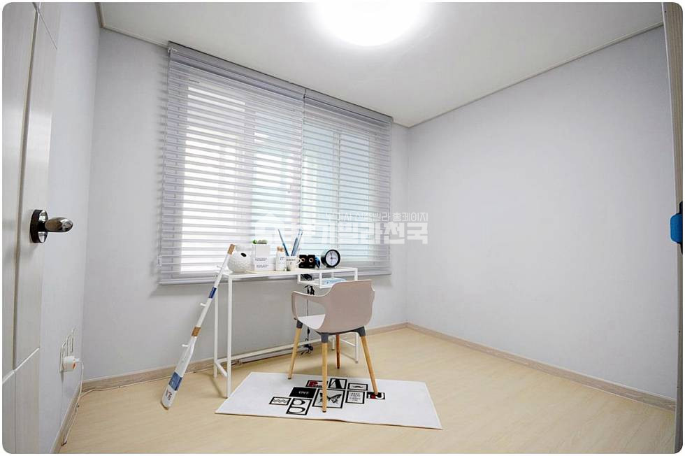 서울 용산구 한남동 ☎풍수지리 최고의 동네 한남동☎갭투자환영☎전세대시스템에어컨☎식기세척기☎광파오븐렌즈☎전동건조대☎한샘주방시공☎최고급수입자재시공☎ 분양 매물번호 15515 사진 9