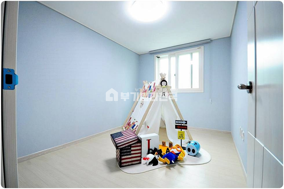 서울 용산구 한남동 ☎풍수지리 최고의 동네 한남동☎갭투자환영☎전세대시스템에어컨☎식기세척기☎광파오븐렌즈☎전동건조대☎한샘주방시공☎최고급수입자재시공☎ 분양 매물번호 15515 사진 10