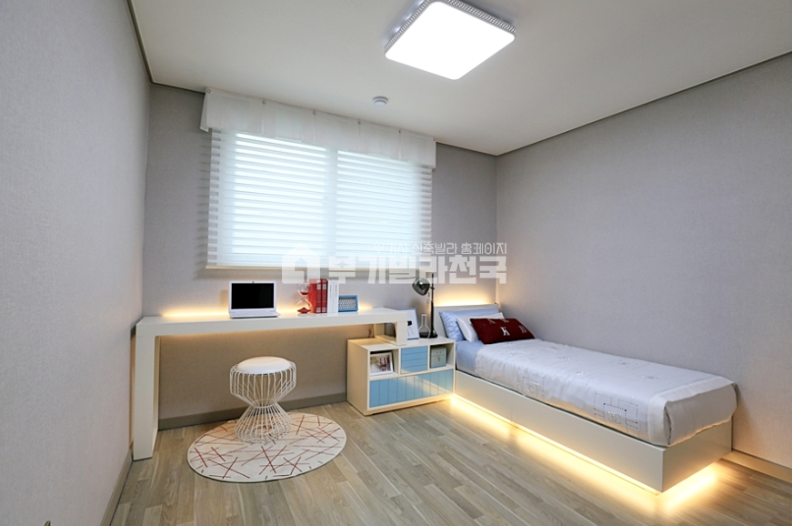 경기 고양시 일산동구 풍동 ☎풍산역 역세권☎마지막해약세대☎고급인테리어☎주방,거실분리형☎대형이마트 및 편의시설 우수☎주변 초중고 학군 우수☎주차150%,무인택배함 설치☎ 분양 매물번호 15503 사진 6