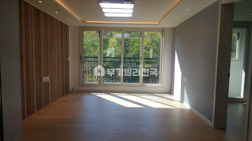 서울 관악구 남현동 ■□ 관악산전망, 정남향 숲세권 초대형 고급빌라 ■ 사당초, 인헌중, 인헌고 인접 ■ 전세 / 매매 동시 진행 ■ 서울/경기 전지역 매물 최다보유 □■ 분양 매물번호 17715 사진 2
