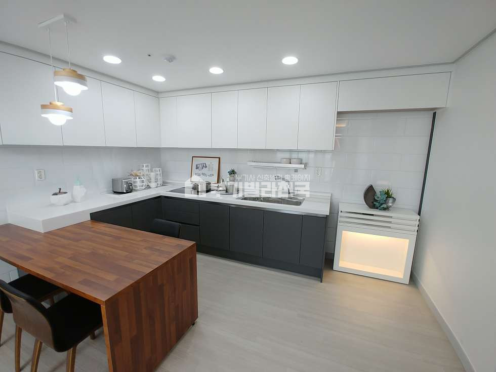 인천 미추홀구 숭의동 ♣♧ 숭의동에서 제일 큰 3룸+욕실2 ♣ 친환경 인테리어, 내진 설계, 층간 소음제 시공, 주차 100% ♣ 최저 입주금과 착한 분양가로 신혼부부 적극 추천 ♧♣ 분양 매물번호 17720 사진 4