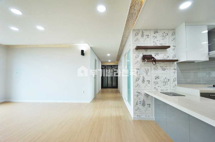 서울 관악구 남현동 ✔사당역 역세권에 학군밀집 프리미엄 아파트 OPEN!! 빌라 아닌 진짜 아파트!! 다수의 생활인프라를 갖춘 프리미엄 현장!!✔ 분양 매물번호 11977 사진 5