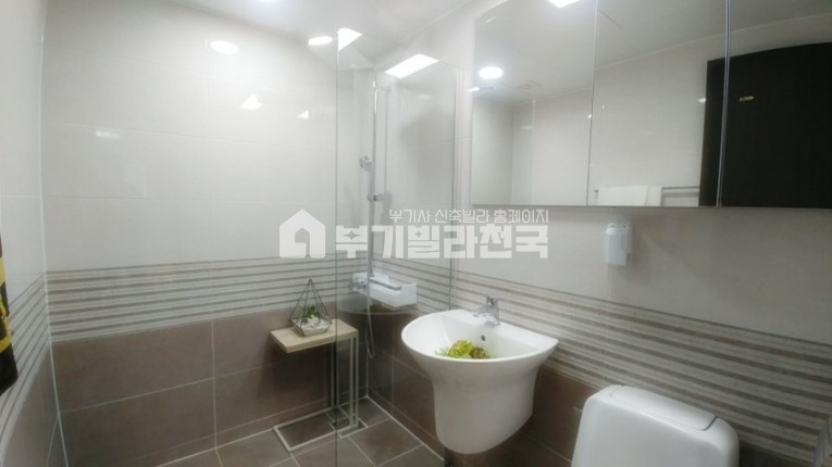 서울 금천구 독산동 고객님 저를 절대로 믿으셔야 합니다!! 독산동 욕조있는 3룸 이건 아파트죠 뭐~☆ 분양 매물번호 12890 사진 7