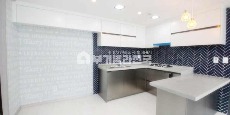 경기 성남분당구 서현동 인테리어 최고!! 위치는 두말하면 입 아픈 현장입니다 ~ ☆ 분양 매물번호 12928 사진 3