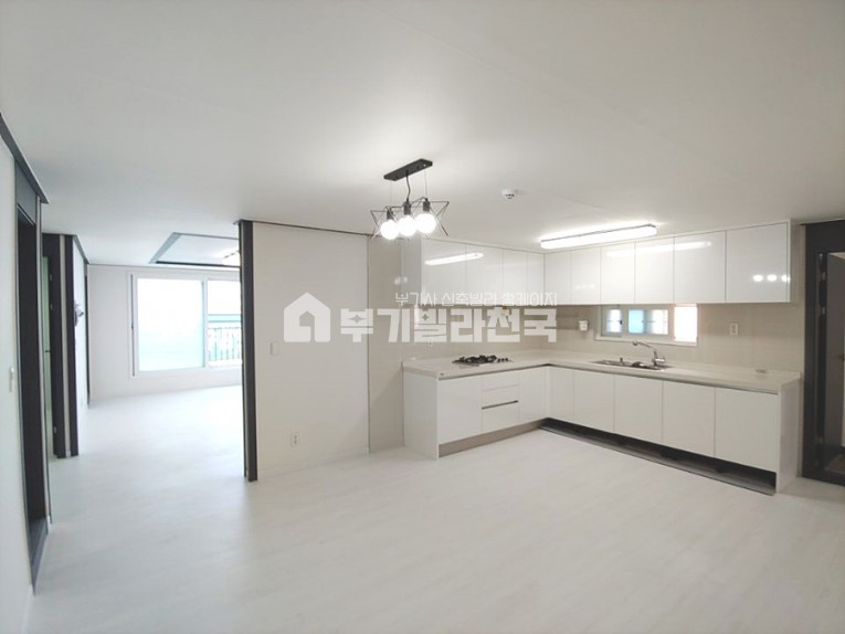 서울 송파구 거여동 『정남향의 따뜻한 햇살이 가득한 집 』『둘이 살다 셋이 살아도 좁은지 모르는 넓은 집』 전세 & 분양 동시진행 분양 매물번호 12975 사진 3