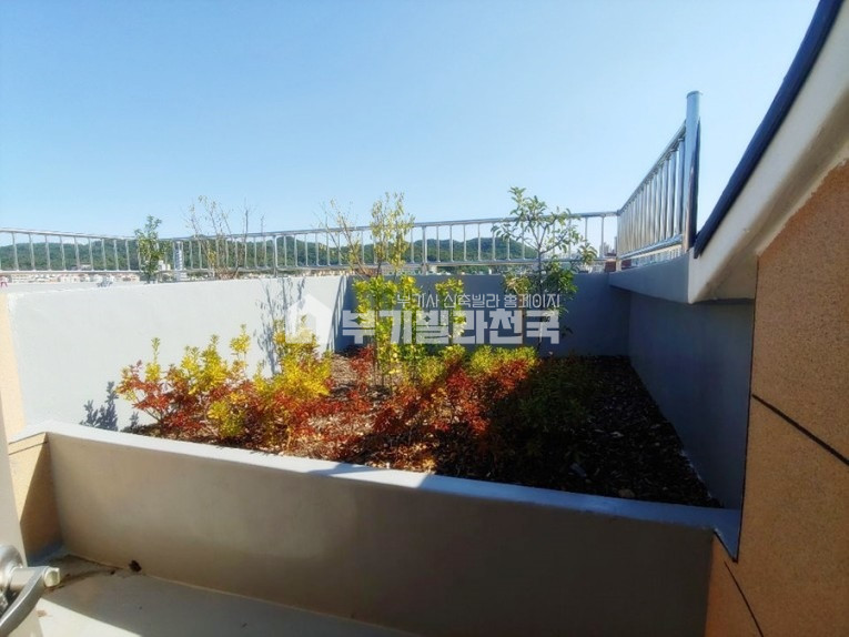 경기 용인수지구 동천동 『정남향의 따뜻한 햇살이 가득한 복층 』 채광이 아주 죽여줘요~♬ 분양 매물번호 12992 사진 7