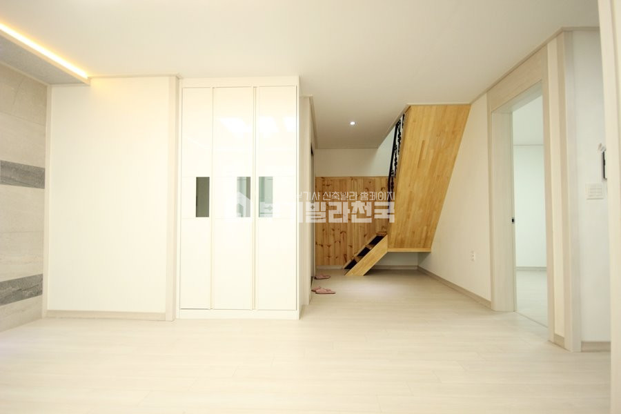 서울 강북구 수유동 ☆ 고급스러운 복층 매물입니다. 분리된 공간으로 활용도가 정말 좋아요 ☆ 분양 매물번호 10870 사진 3