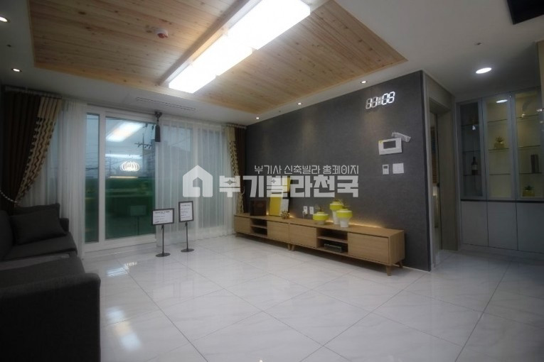 경기 군포시 당동 <(￣︶￣)> 당동 아파트형 아파트이지요 ~ 3룸에 고급인테리어까지 군포역세권 분양 매물번호 10927 사진 1