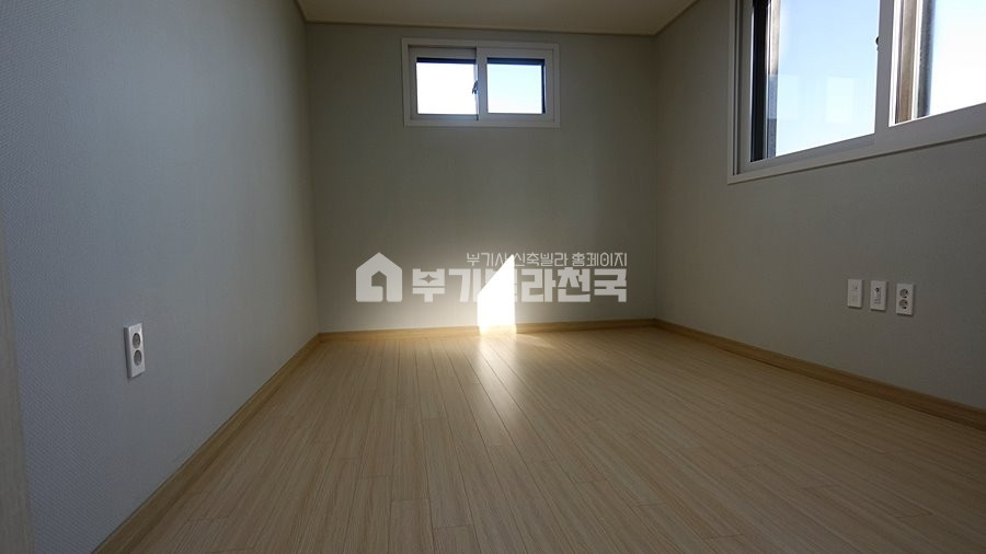 인천 미추홀구 주안동 ☆ 주안역세권 살기좋은 쓰리룸 ~ 군더더기 없이 깔끔한 인테리어로 칭찬받는 현장입니다. 분양 매물번호 11420 사진 5