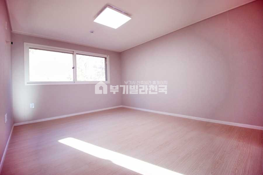 경기 고양시 일산동구 풍동 ★ 풍동 종결자 !! 대가족 거주 가능한 넓은 4룸입니다 ~!! 분양 매물번호 12017 사진 4