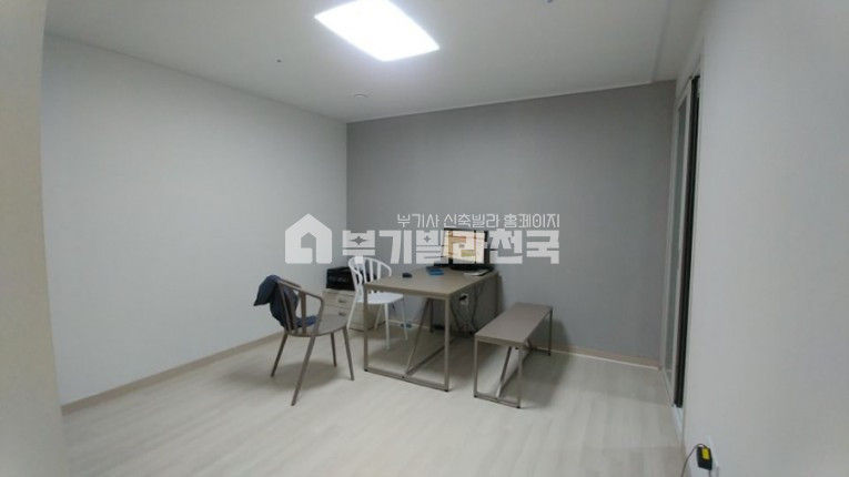 경기 광명시 광명동 광명사거리역 ㅁ 세련된 블랙 & 화이트 ㅁ 3룸 2욕실 ㅁ 지금 이 기회를 놓치지 마세요 ~! 분양 매물번호 12398 사진 3
