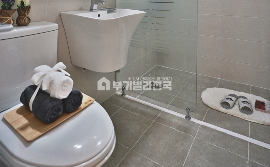 서울 은평구 불광동 ●●숲 속의 프리미엄하우스●●불광동 학군밀집 너무나 감각적인 인테리어~3룸/화2~ 3호선,6호선 더블역세권~!! 분양 매물번호 12014 사진 9