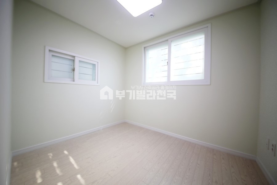 서울 중랑구 묵동 ☆ 3룸 구조완벽 ☆ 브랜드빌 전문가 팀이 뽑은 지역 최고의 매물입니다 ☆ 분양 매물번호 12393 사진 6