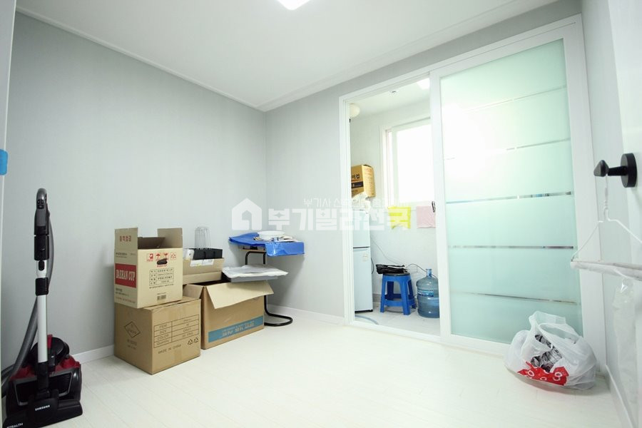 경기 구리시 토평동 학군이 몰려있어 다른 곳으로 이동하지 않아도 되요 ~ 복층으로 여유롭게 생활하세요 ~ 분양 매물번호 11759 사진 7