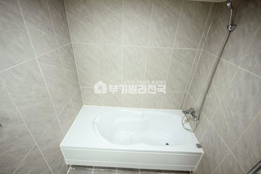 경기 구리시 토평동 학군이 몰려있어 다른 곳으로 이동하지 않아도 되요 ~ 복층으로 여유롭게 생활하세요 ~ 분양 매물번호 11759 사진 11