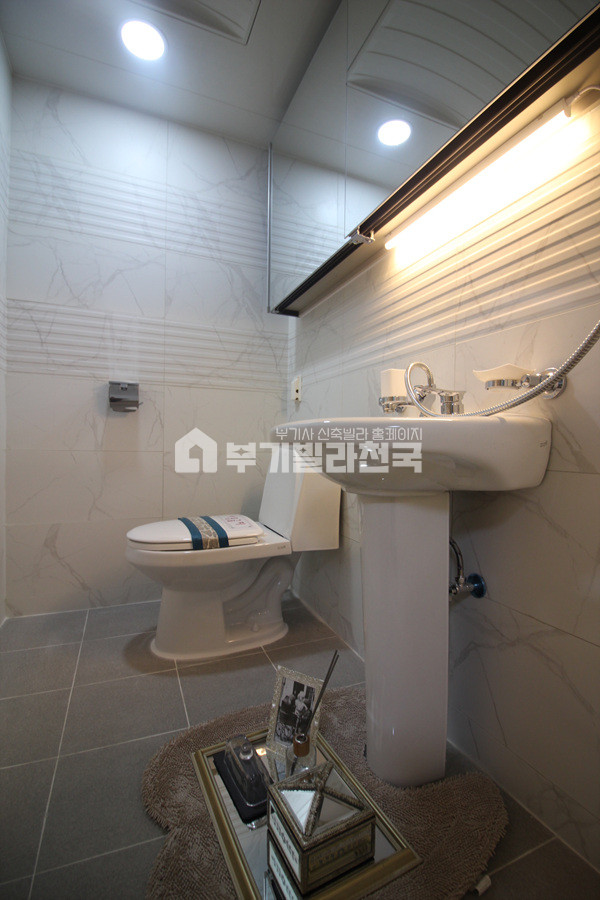 경기 광명시 광명동 ☆ 목감천인근 광명사거리역 도보 이용가능한 3룸 ☆ 분양 매물번호 12395 사진 7