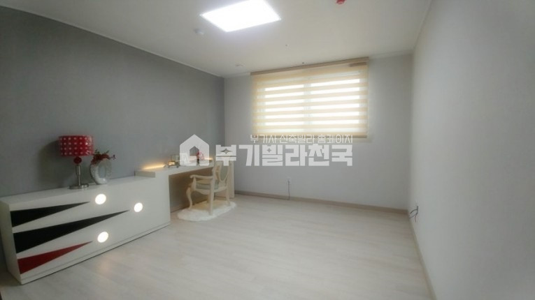 서울 광진구 구의동 ★ 어린이대공원 후문 ★ 신혼부부 추천 쓰리룸 ★ 멀리 가실필요 없어요 여기가 있거든요 ~★ 분양 매물번호 11848 사진 3