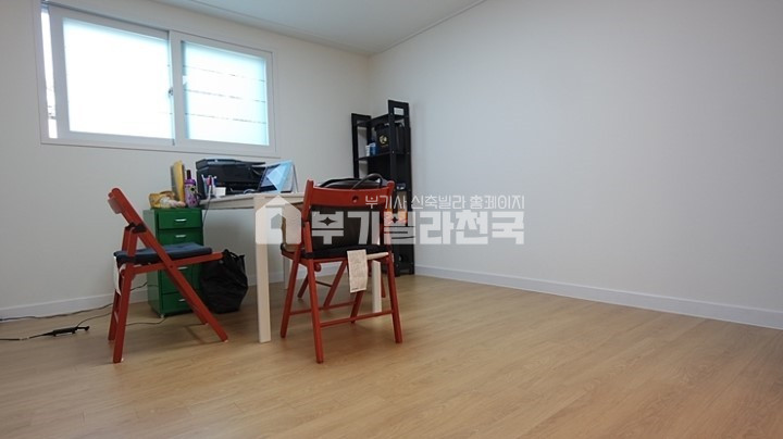 경기 과천시 부림동 ☆그냥 서울이라고 봐도 상관없겠죠? 과천 저수지 앞 !! 특가진행 아직 늦지 않았습니다. 분양 매물번호 11003 사진 5