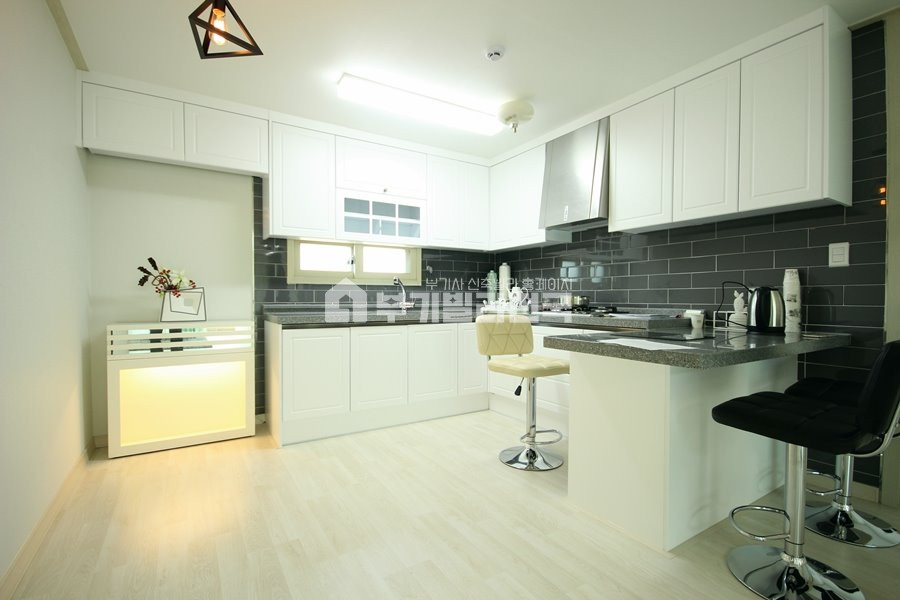서울 송파구 잠실동 ☆ 탄천을 바라보는 아파트 구조의 반듯한 녀석!! 이거 괜찮은데요 ~♥ 분양 매물번호 11288 사진 3