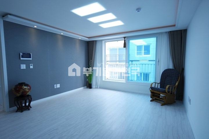 서울 동작구 상도동 ☆ 신대방삼거리역 인근 3룸 여러분이 찾던 그 매물입니다. 분양 매물번호 11046 사진 2