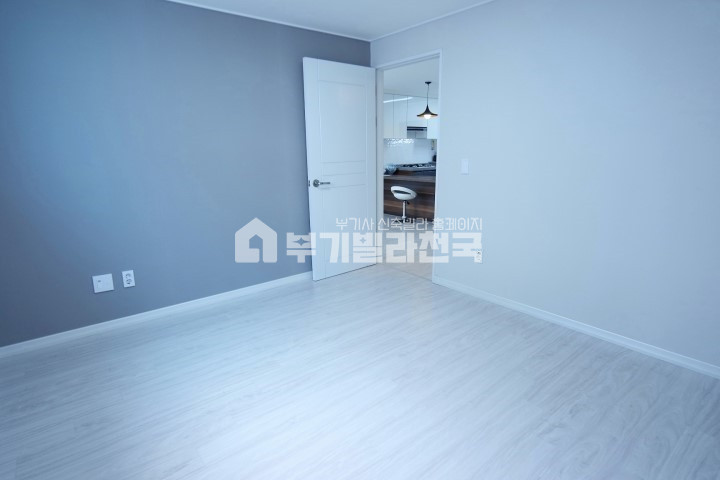 서울 동작구 상도동 ☆ 신대방삼거리역 인근 3룸 여러분이 찾던 그 매물입니다. 분양 매물번호 11046 사진 4