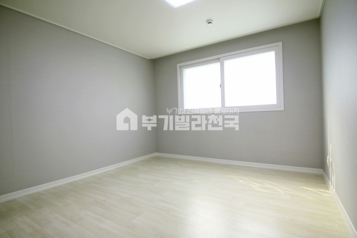 서울 동작구 흑석동 ☆ 중앙대가 뿌려주는 복합 학군 ~ 유치원부터 대학교까지 ~ 한번 들어가면 나오기 싫어요 ~ 분양 매물번호 11026 사진 5