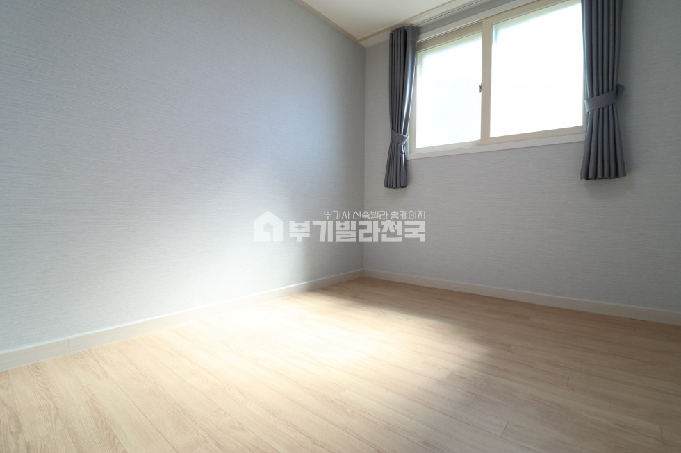 경기 고양시 덕양구 내유동 테라스 ! , 보조주방 , 실평수 33평 , 정남향 , 버스정류장 분양 매물번호 13968 사진 9