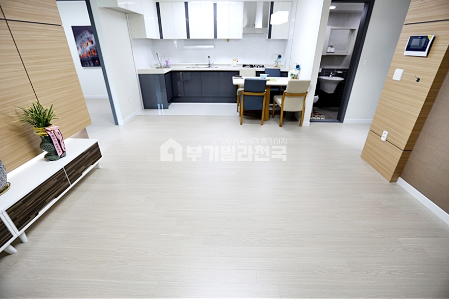 경기 고양시 일산서구 덕이동 신혼부부 인기만점 , 정남향 구조 분양 매물번호 10966 사진 2