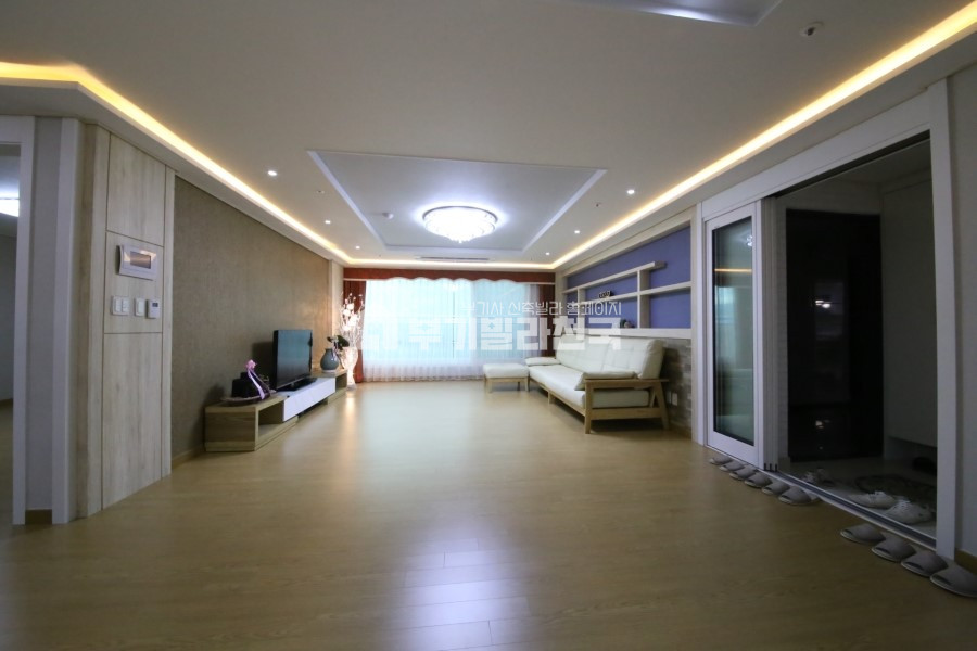 경기 고양시 덕양구 삼송동 너무 넓어서 사진에 찍히지가 않아요 ~ 직접 확인해 보시죠 ~ 분양 매물번호 12357 사진 1