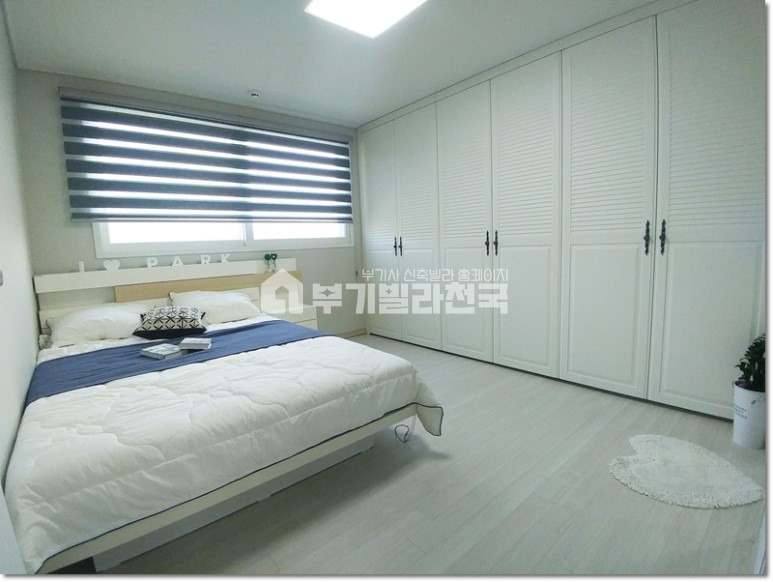 경기 고양시 덕양구 삼송동 ★ 3BAY구조 ★ 4방향 시스템에어컨 ★ 화이트톤 인테리어 ★ 구조좋은 3룸 ★ 분양 매물번호 12353 사진 4