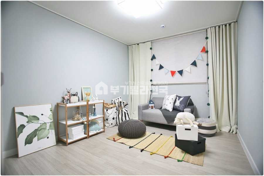 경기 고양시 일산서구 대화동 (＾▽＾)포쉐린타일 바닥, 루버도어, 감성적인 인테리어. 느낌 팍 !! 분양 매물번호 12023 사진 7